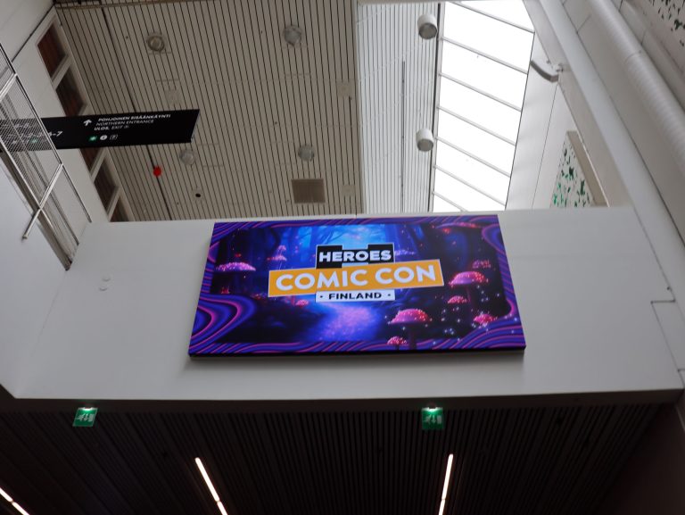 comic conin sisääntulossa oleva heidän mainos