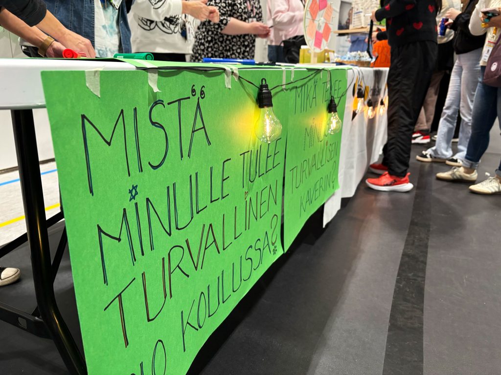 Savon ammattiopistossa Varkaudessa järjestettiin Hyvinvointivirtaa-tapahtuma
